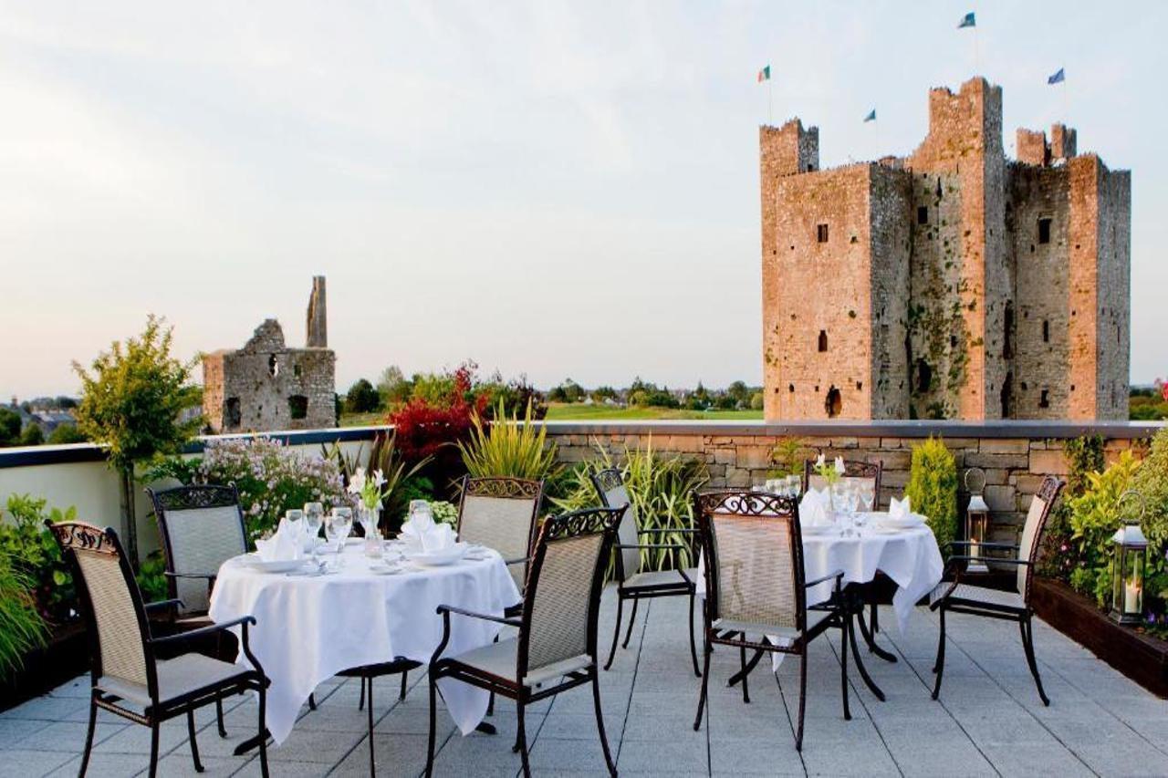 Trim Castle Hotel Exterior photo