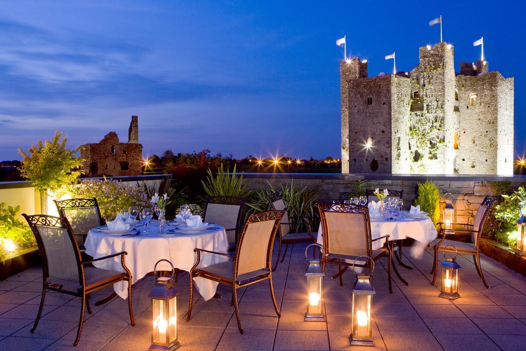 Trim Castle Hotel Exterior photo