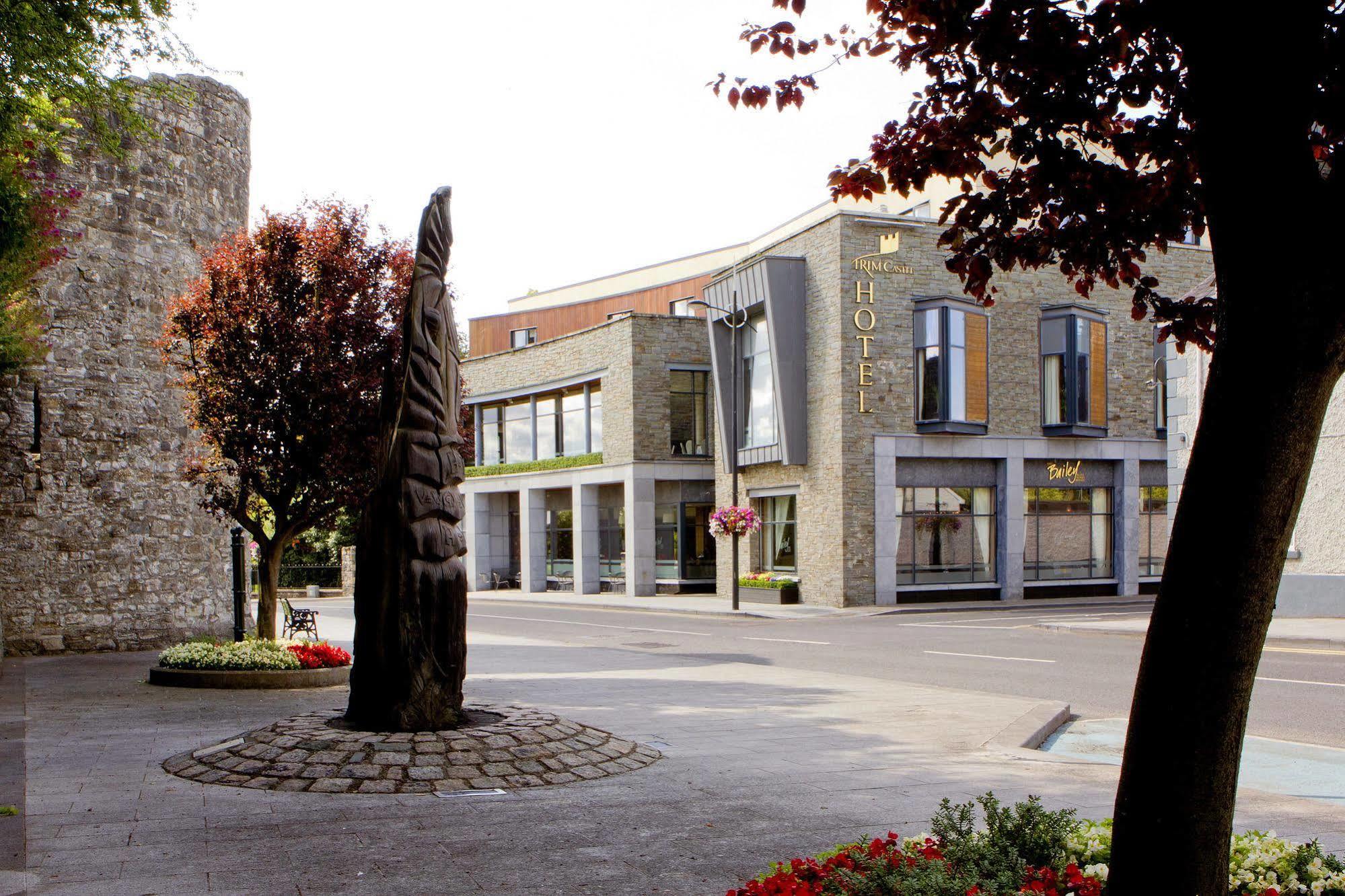 Trim Castle Hotel Exterior photo