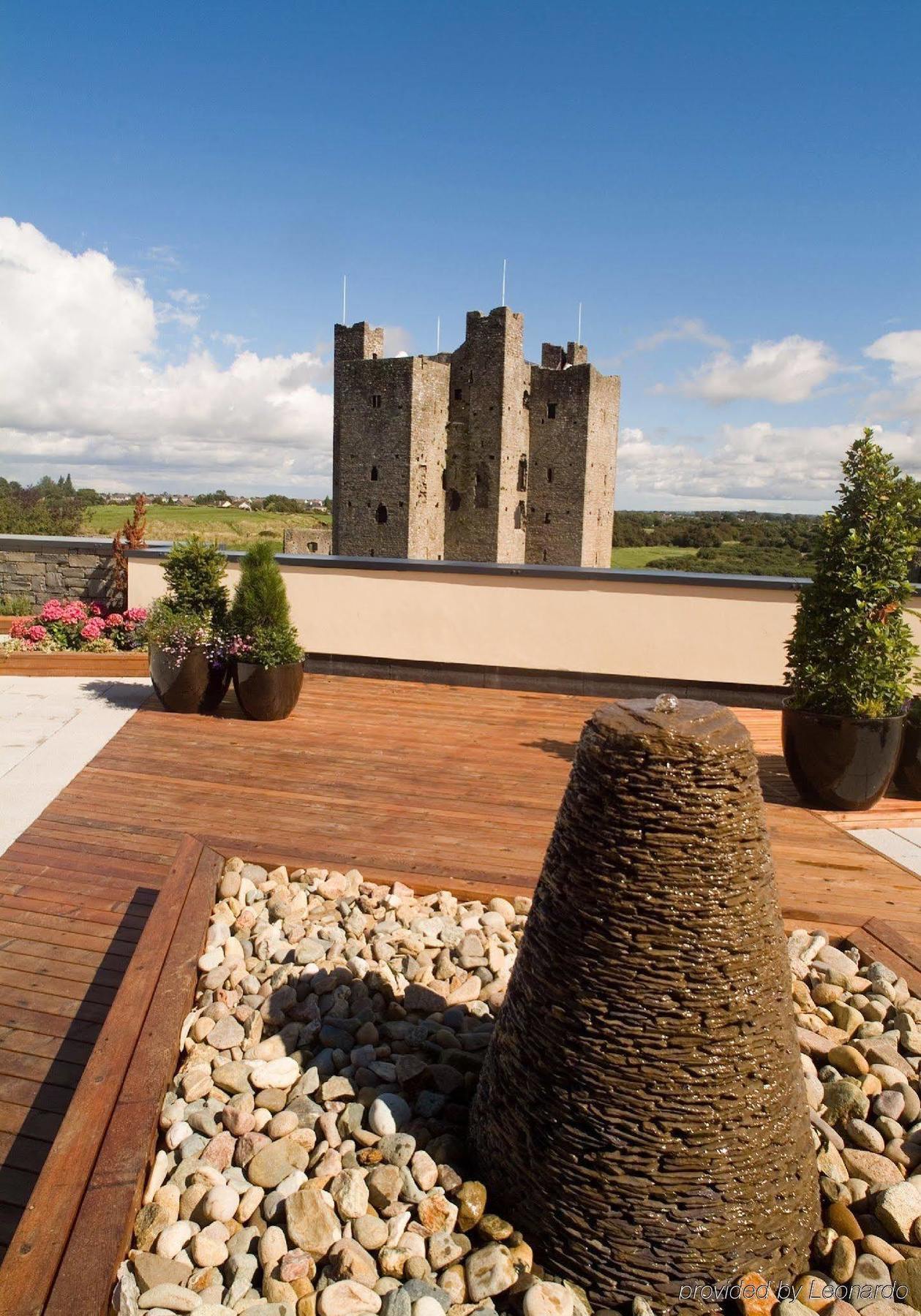 Trim Castle Hotel Exterior photo