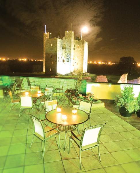 Trim Castle Hotel Exterior photo